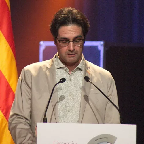 ZAKAJ PIŠEM V KATALONŠČINI?