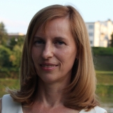 Darja Zemljič KMEČKI GLAS