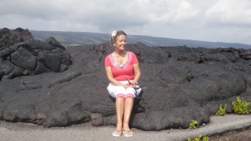 
				Včasih je tod vozila cesta.<br>
			