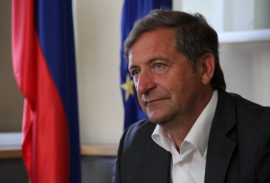 01 erjavec