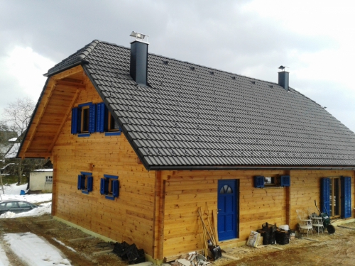 
				Velikost 10 x 8,2 m (164 m2)			