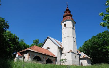 
				Podružnična cerkev Matere Božje na Žežlju			