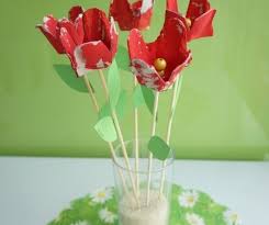 Rezultat iskanja slik za RO&Aring;&frac12;E IZ jaj&Auml;nega kartona