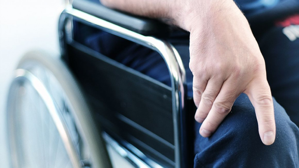 Državni škandal, brutalno izkoriščanje hendikepiranih za ustvarjanje dobičkov zasebnih družb!