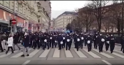 Spoštovane in cenjene policistke, spoštovani in cenjeni policisti…,