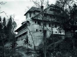 Dru&scaron;tveni dom na Homcu