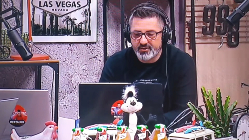 Srbski novinar je sredi oddaje podal odpoved ...