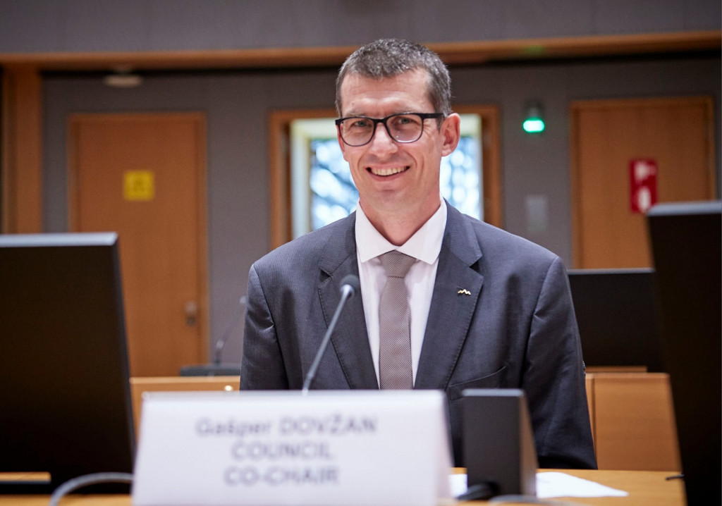 				Državni sekretar Dovžan na izvr&scaron;nem odboru Konference o prihodnosti Evrope | Avtor EU AVMS			