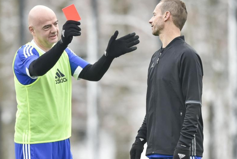 
				Predsednik Fife Gianni Infantino in predsednik Uefe Aleksander Čeferin. (Foto:Posnetek zaslona-TimesofMalta)			