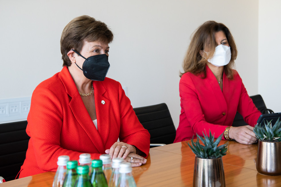 				Predsednik vlade Janez Jan&scaron;a na srečanju z izvr&scaron;no direktorico Mednarodnega denarnega sklada Kristalino Georgievo | Avtor KPV			