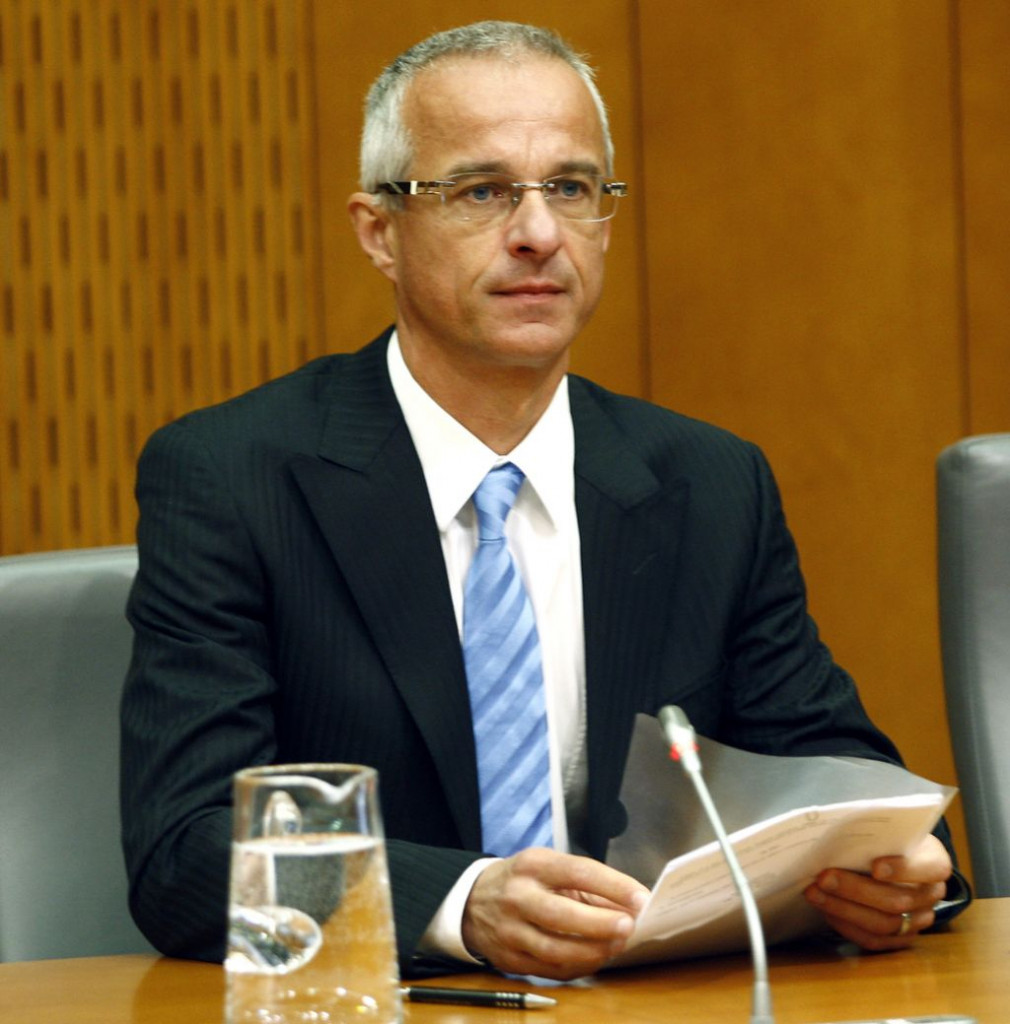 
				Bogdan Gabrovec hoče svojega kandidata Lovrencija Galufa nastaviti s pomočjo Mirana Kosa, brata Draga Kosa. (Foto: Posnetek zaslona-Delo)			