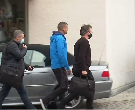 
				Stevanović ob hi&scaron;ni preiskavi njegove stranke			