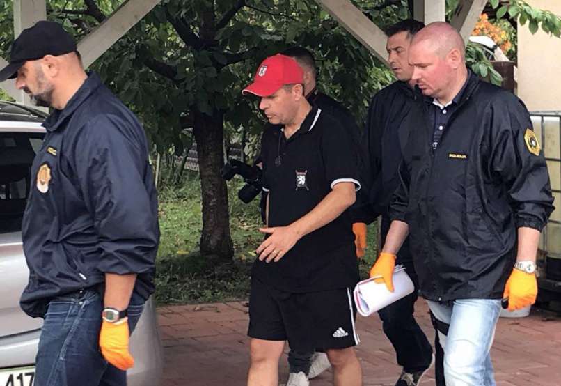 
				&Scaron;i&scaron;ko ob hi&scaron;ni preiskavi njegove stranke Zedinjena Slovenija			