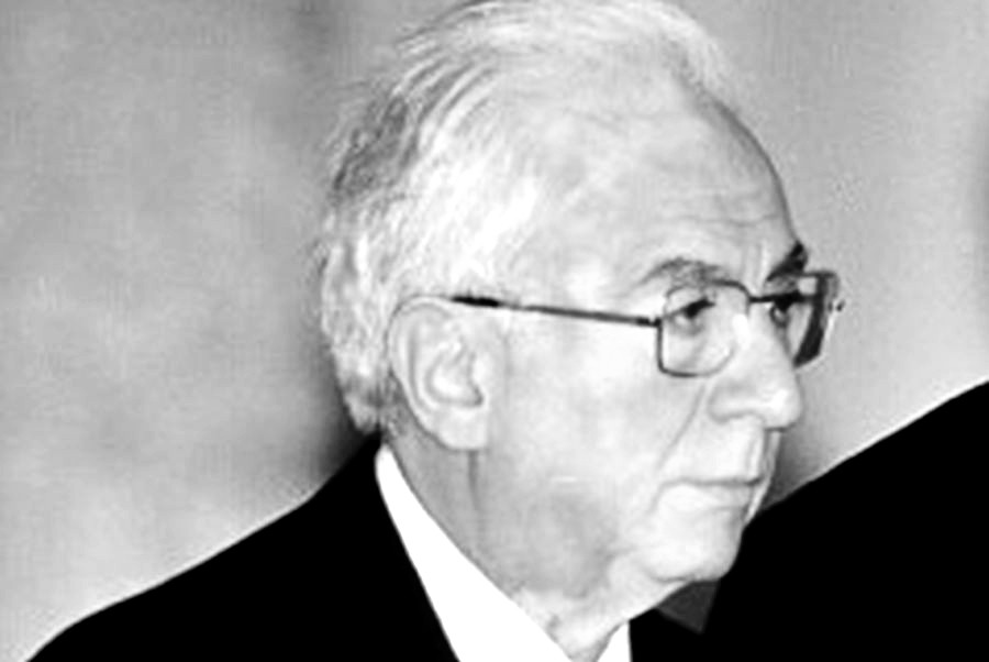 				Italijanski predsednik Francesco Cossiga je pri&scaron;el na neuraden in prijateljski obisk v Slovenijo kot prvi najvi&scaron;ji predstavnik tuje države, ki je obiskal Slovenijo po njeni osamosvojitvi. | Avtor Presidenza della Repubblica/Wikipedia			