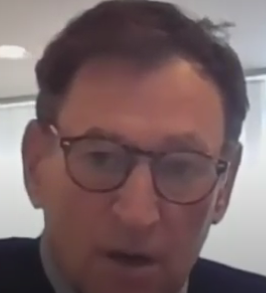 				Nekdanji dolgoletni direktor Elektro Ljubljana Amdrej Ribič. (Foto: Posnetek zaslona: Youtube)			