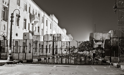 SMRTNO ZALJUBLJEN V ZDRAVO DOZO CIANKALIJA