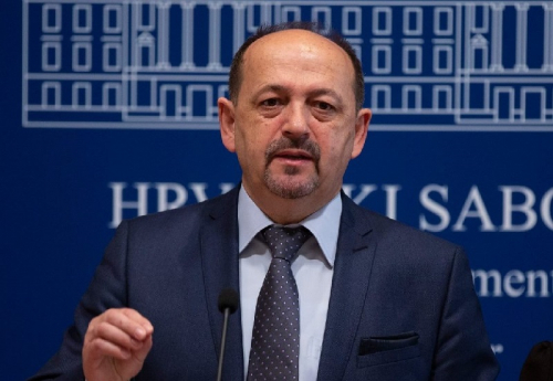 LOVRINOVIĆ: Tožili bomo vse, ki so lagali, manipulirali in služili denar na 'plandemiji'