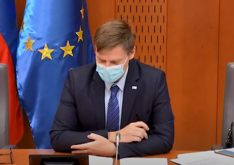 				Poslanec LM&Scaron; Robert Pav&scaron;ič (Foto: Zajem zaslona Nova24TV)			