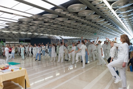 UKC Ljubljana – Letno poročilo 2020: “V času velike epidemije smo imeli za 14085 manj hospitaliziranih kot v letu 2019"