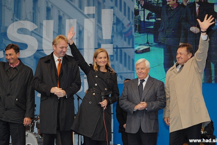 Skupaj - Katarina Kresal, Milan Kučan, Zoran Jankovič, Borut Pahor, Gregor Golobič - had blog