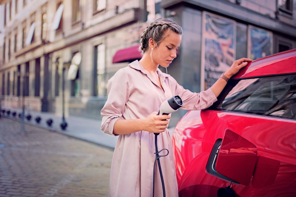 
				S hitrimi in ugodnimi lizingi omogočajo enostaven prehod na prijaznej&scaron;o mobilnosti. (Foto: BKS)			