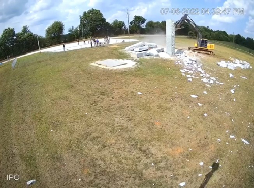 TOREJ JIH NI VEČ ...