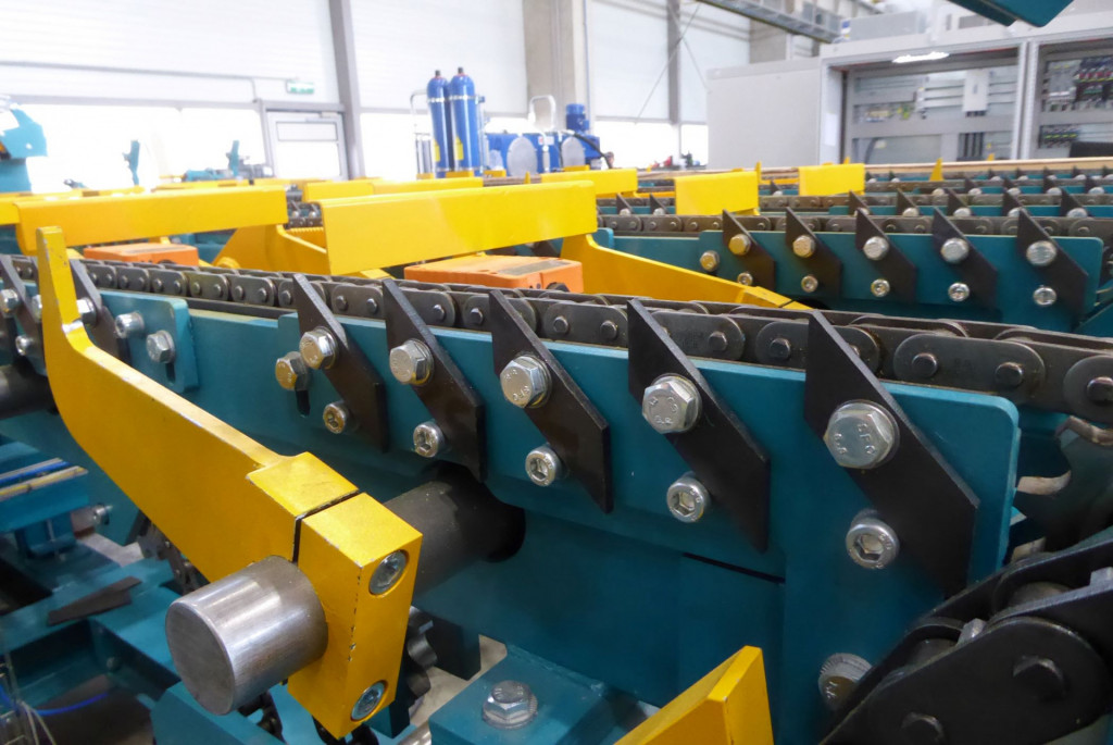 
				V Nemčiji pravkar začenjajo montažo nove opreme pri njihovi dolgoletni stranki best wood SCHNEIDER. (Foto: Ledinek Engineering)			