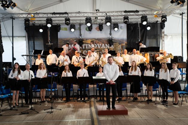 
				Pihalni orkester sv. Anton			