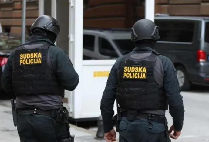 Dok raste broj predmeta i sigurnosnih prijetnji, Sudska policija FBiH ostaje 'kratka' za kadar