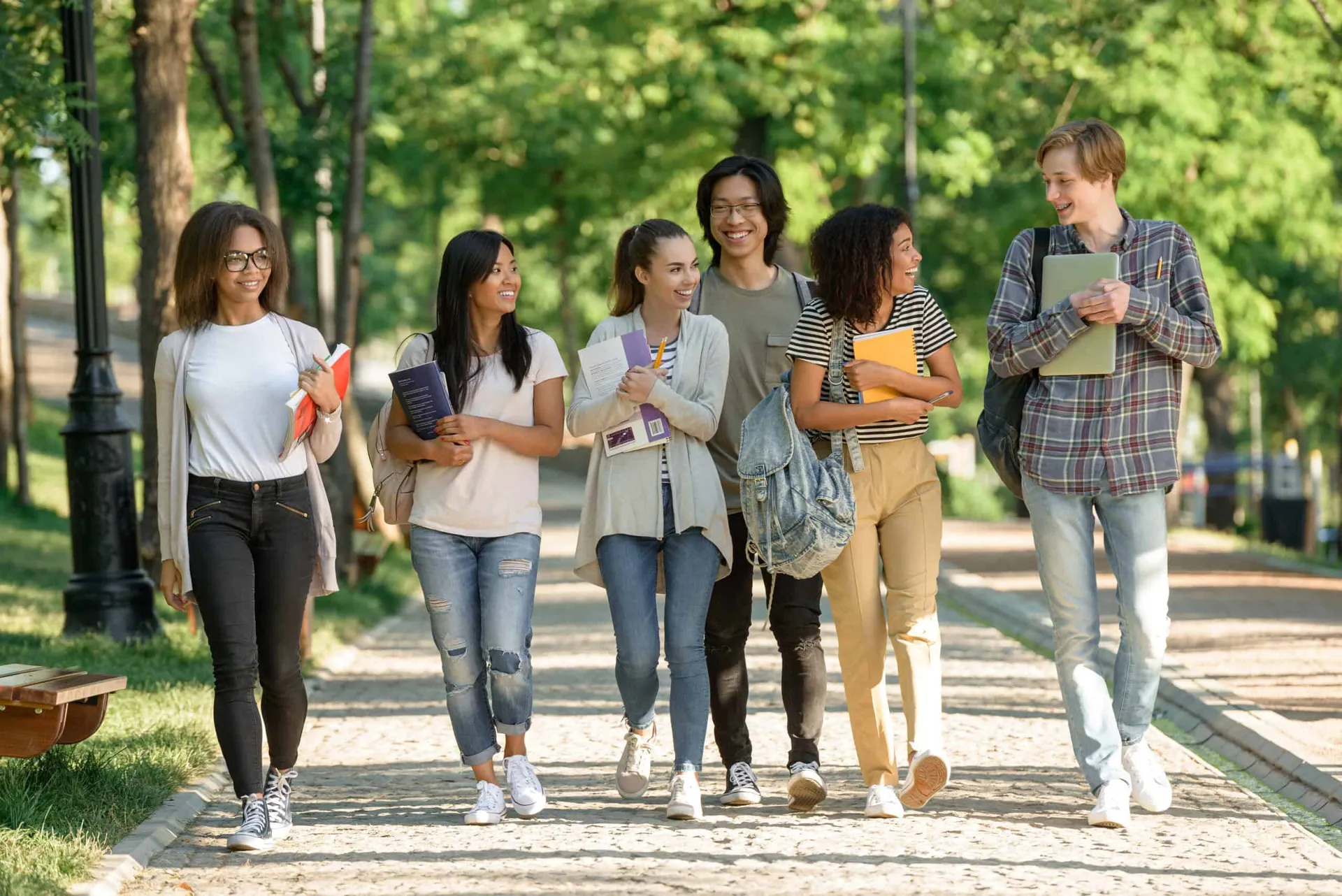 SAD drastično skraćuju vrijeme boravka stranim studentima i novinarima