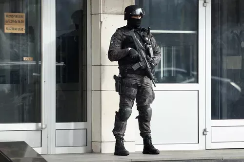 Akcija Uprave policije MUP TK-a: Dva bjegunca za kojima su bile raspisane potrage pronađeni i lišeni slobode