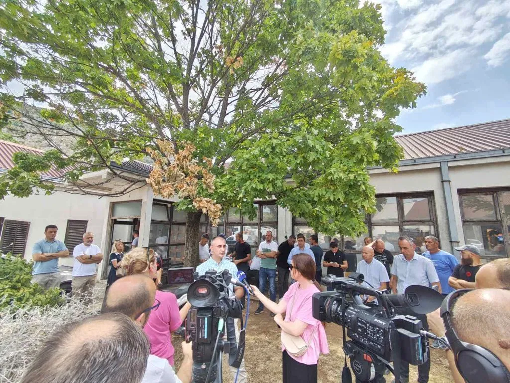 Bura u Mostaru: 18 Bošnjaka u JP Komunalno Mostar dobilo otkaz, na potezu gradonačelnik Kordić