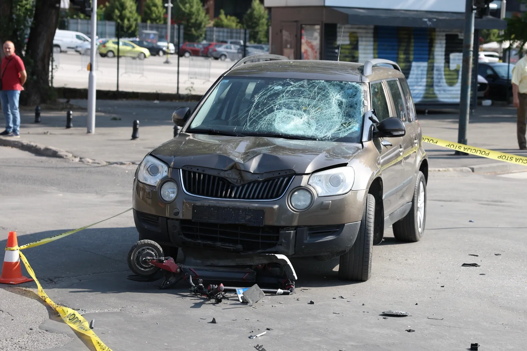 Preminuo mladić kojeg je na romobilu udario automobil