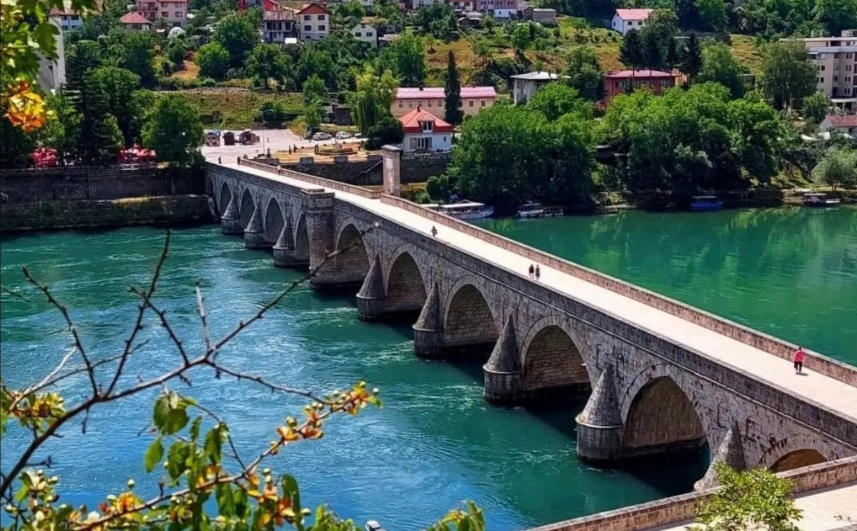 U BiH sunčano, tokom dana umjeren porast naoblake