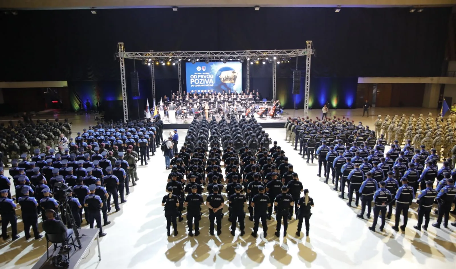 Postrojili se policajci i veterani: Bosna i Hercegovina ima ljude spremne služiti domovini