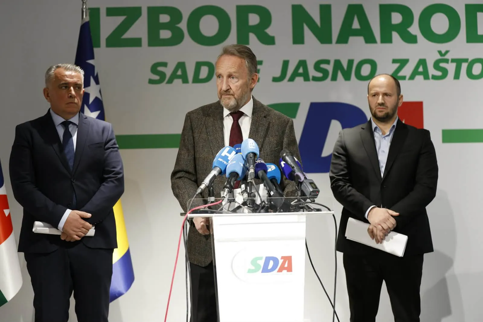 SDA: Zbog Nikšićevog 'spengavanja' o stotinama miliona KM u Autocestama odlučuje isključivo HDZ