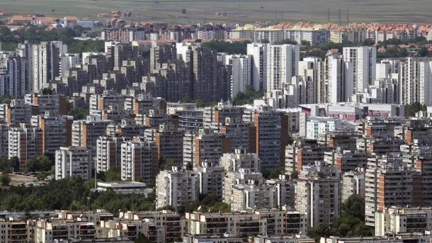 'Moralna šizofrenija' zvaničnog Beograda: Tuđi zločinci su skandal, a domaći 'heroji' dobijaju medijski prostor
