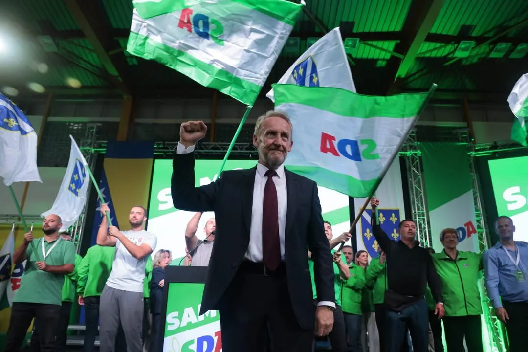Izetbegović: Tražili su da pristanem da naš glas vrijedi manje od hrvatskog, ja svoj narod i državu nikada neću izdati!