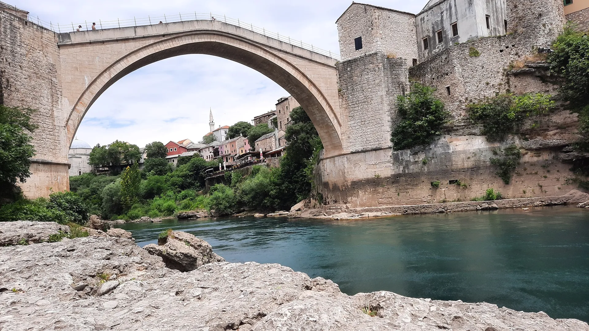 Pretežno sunčano, na jugu zemlje i do 28 stepeni
