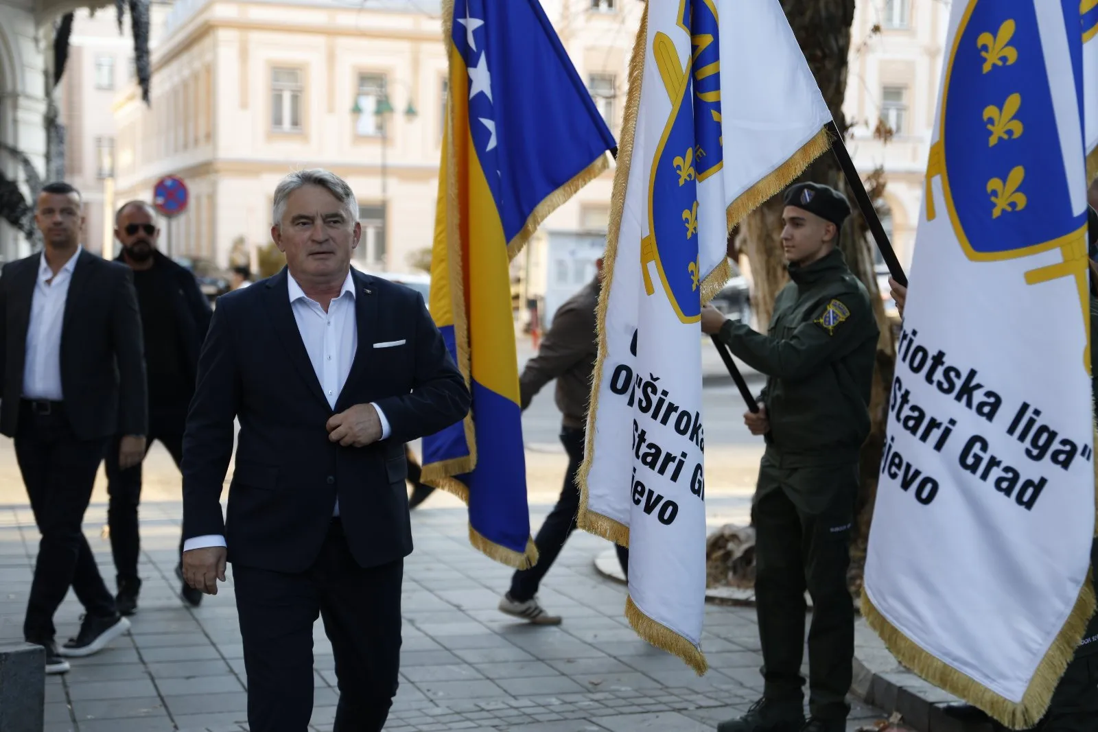 Komšić u Starom Gradu prisustvovao obilježavanju Dana formiranja brigada Armije i MUP-a RBiH