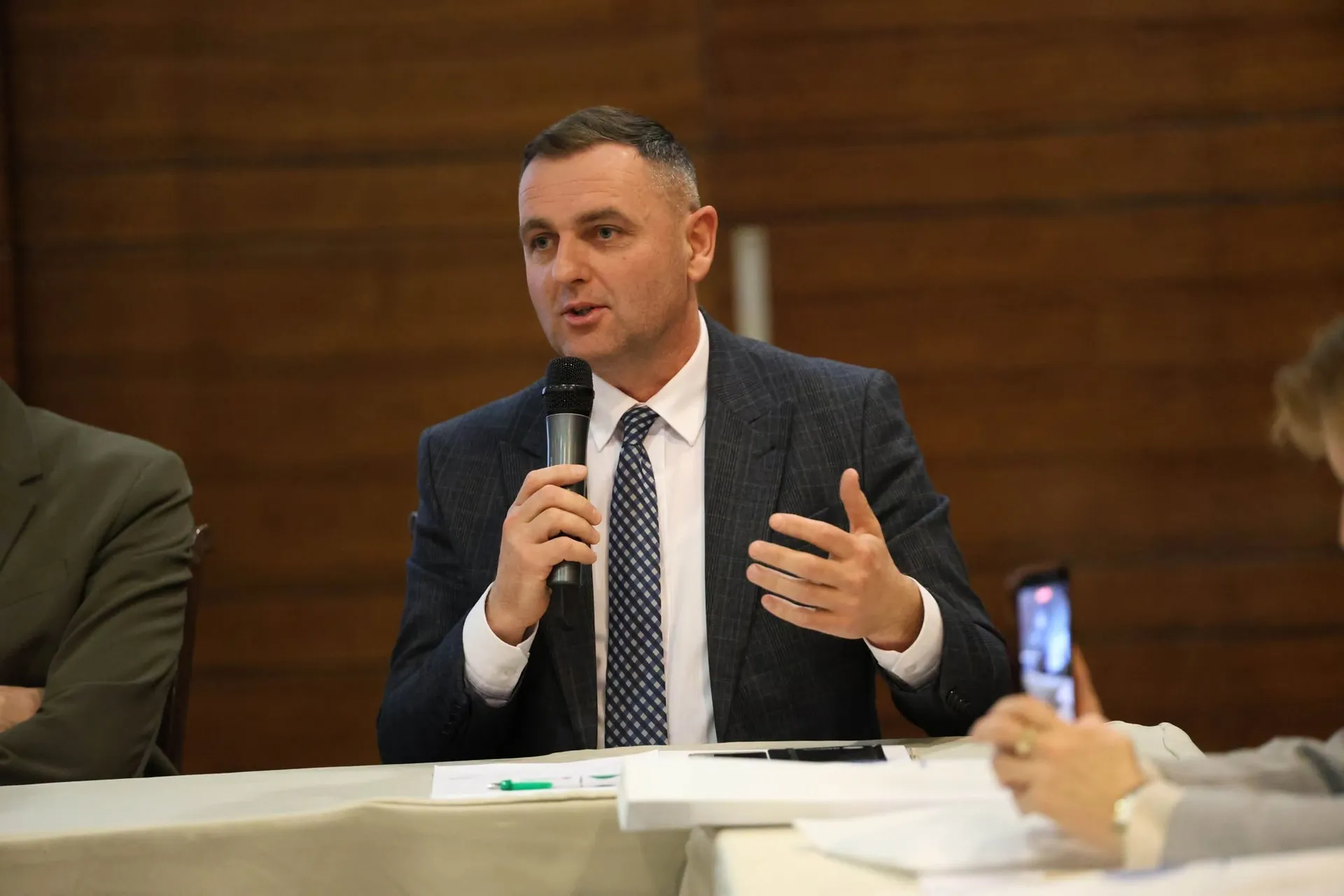 Gradaščević: Samo glas 'Koaliciji za državu' je glas koji se broji, ima težinu i može polučiti rezultat!