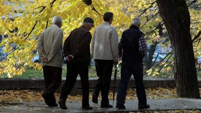 5. OKTOBRA Penziju za septembar primit će ukupno 473.402 korisnika, za isplatu potrebno 372,9 miliona KM