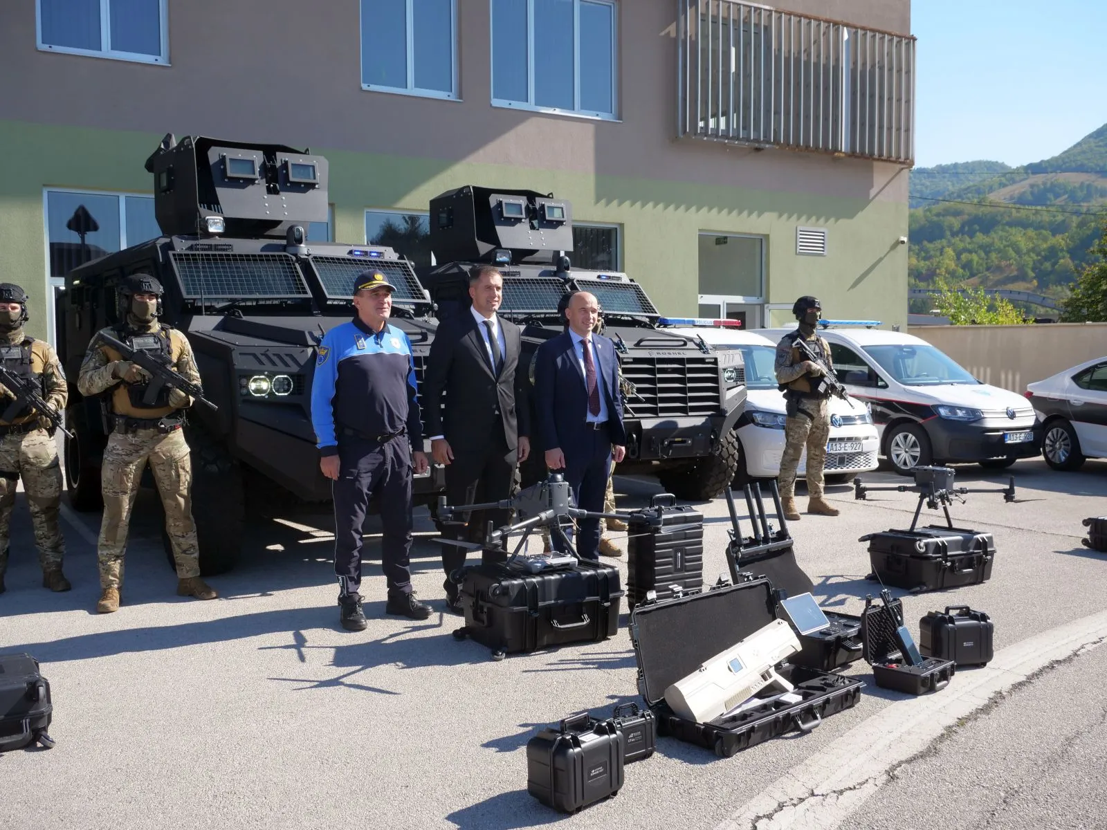 U opremanje policije ZDK uloženo više od 30 miliona KM: Predstavljena nova vozila, dronovi i savremena policijska oprema