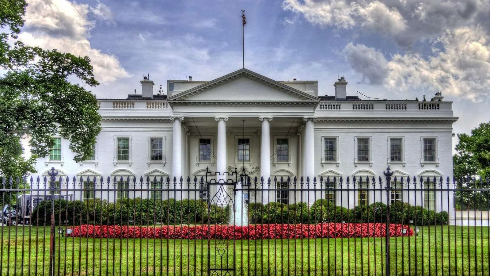 WSJ: Jay Clayton predvodi Trumpovu radnu grupu za ispitivanje rizika vještačke inteligencije