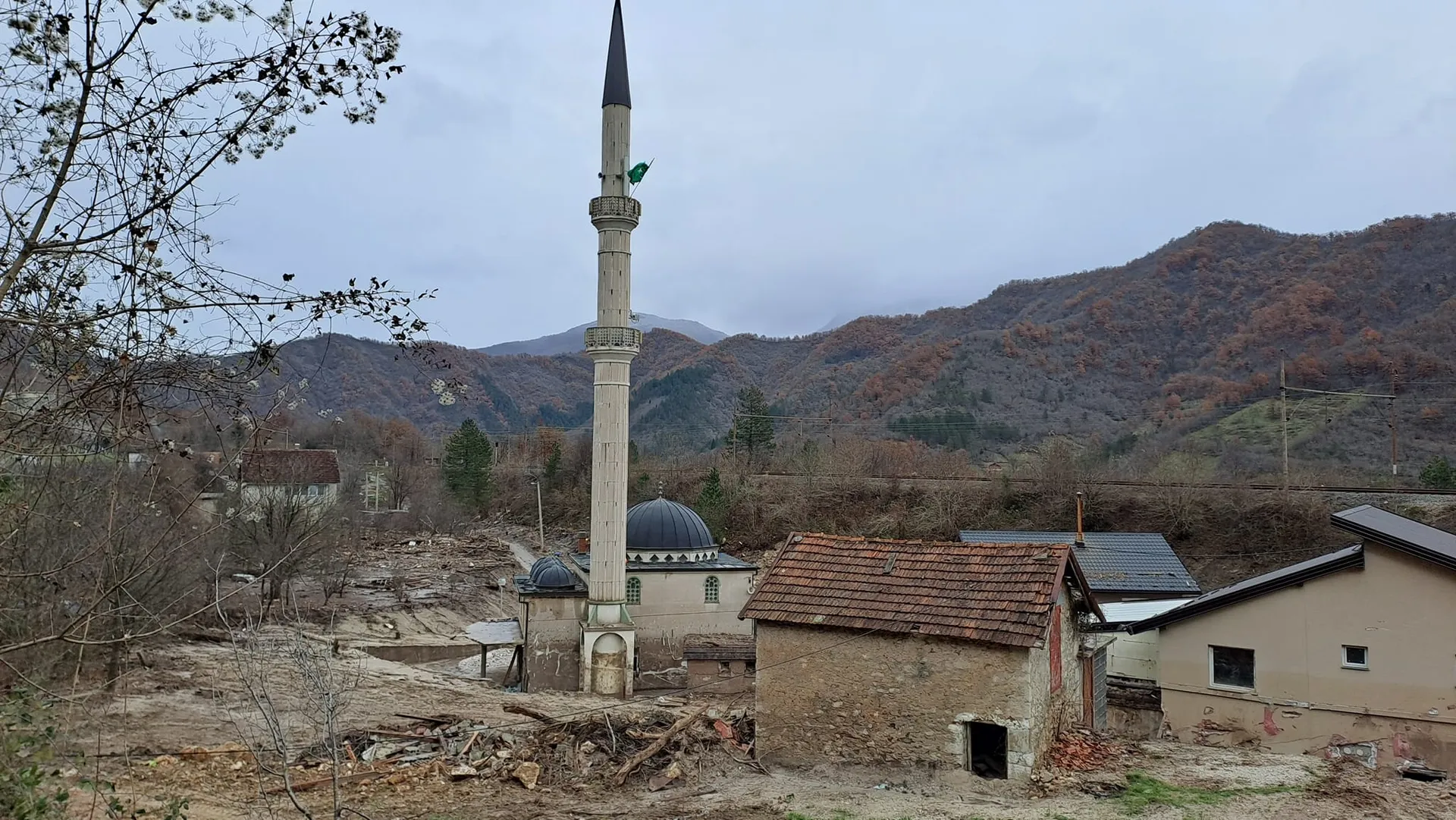 DVIJE GODINE OD TRAGEDIJE Dan žalosti na području općine Jablanica