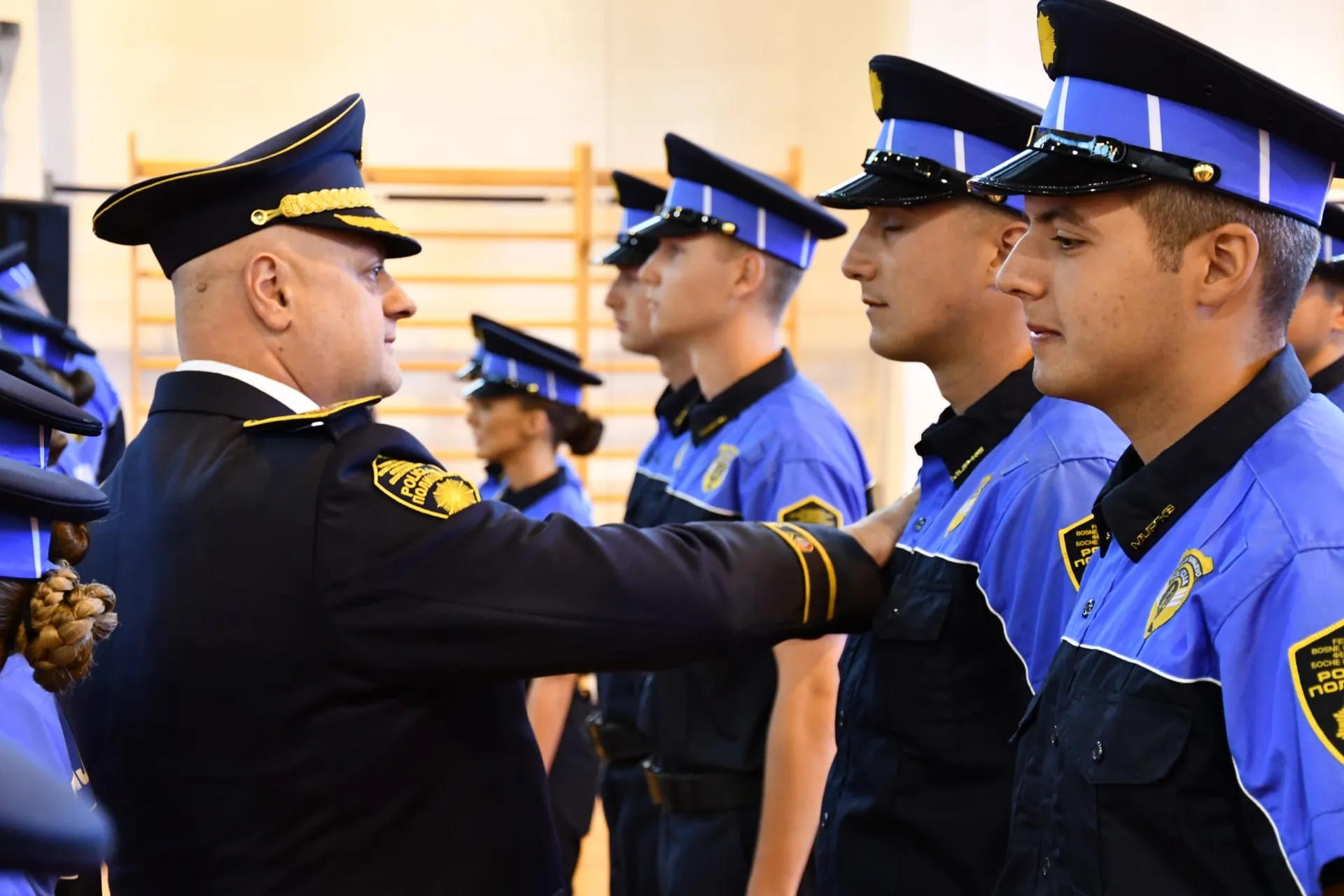 MUP KS: 56 novih policijaca danas stupa na dužnost