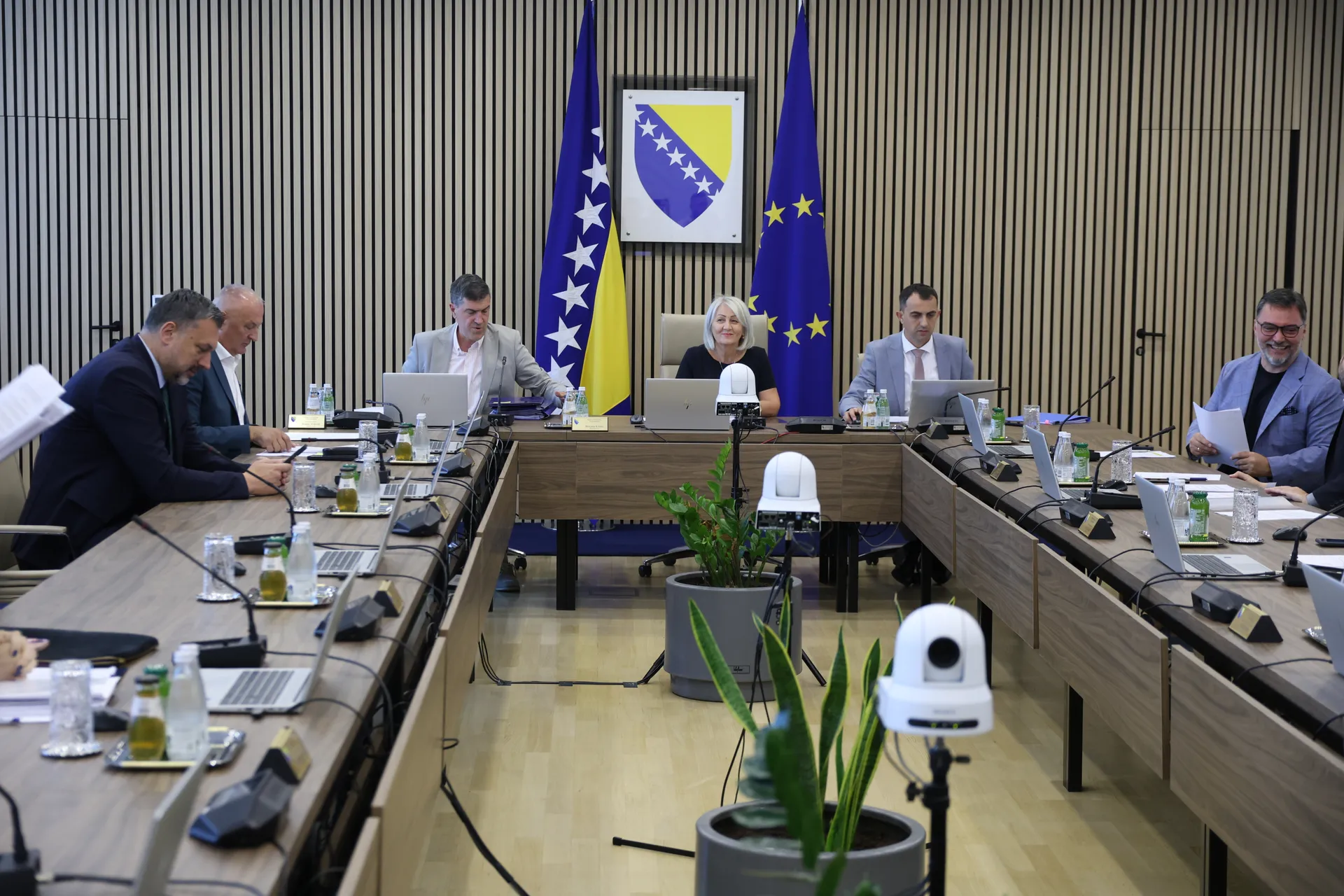 U Sarajevu zasjeda Vijeće ministara BiH, među 51 tačkom dnevnog reda nema zakona
