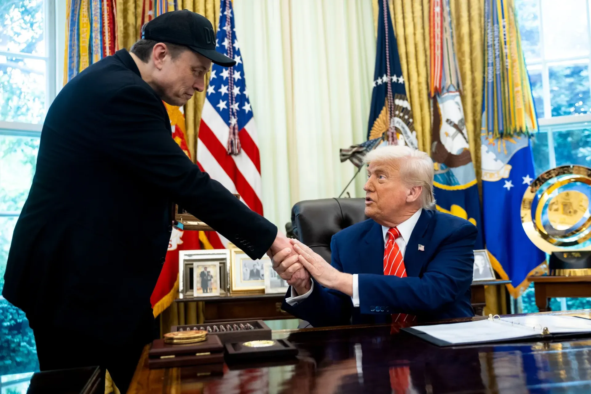 Muskov povratak u Trumpovu administraciju: Interesi krupnog kapitala ispred politike američke desnice