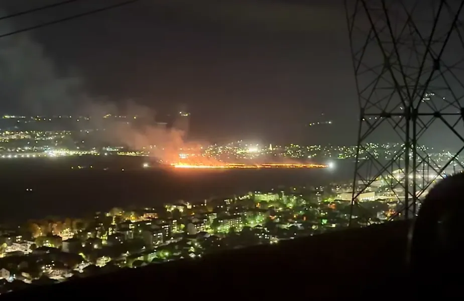 Sarajevo: Požar nedaleko od Aerodroma, vatrogasci na terenu