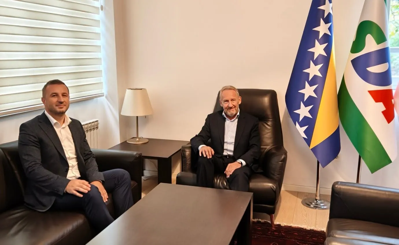 Izetbegović i Efendić razgovarali o političkoj situaciji i uspostavi vlasti